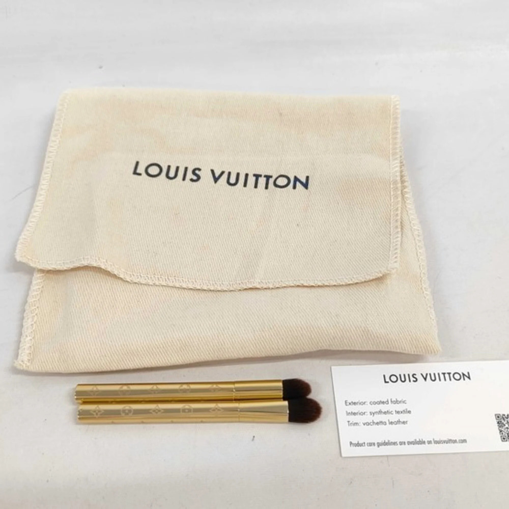 LOUIS VUITTON Brown Monogram Leather Pouch - Picture 10 of 10